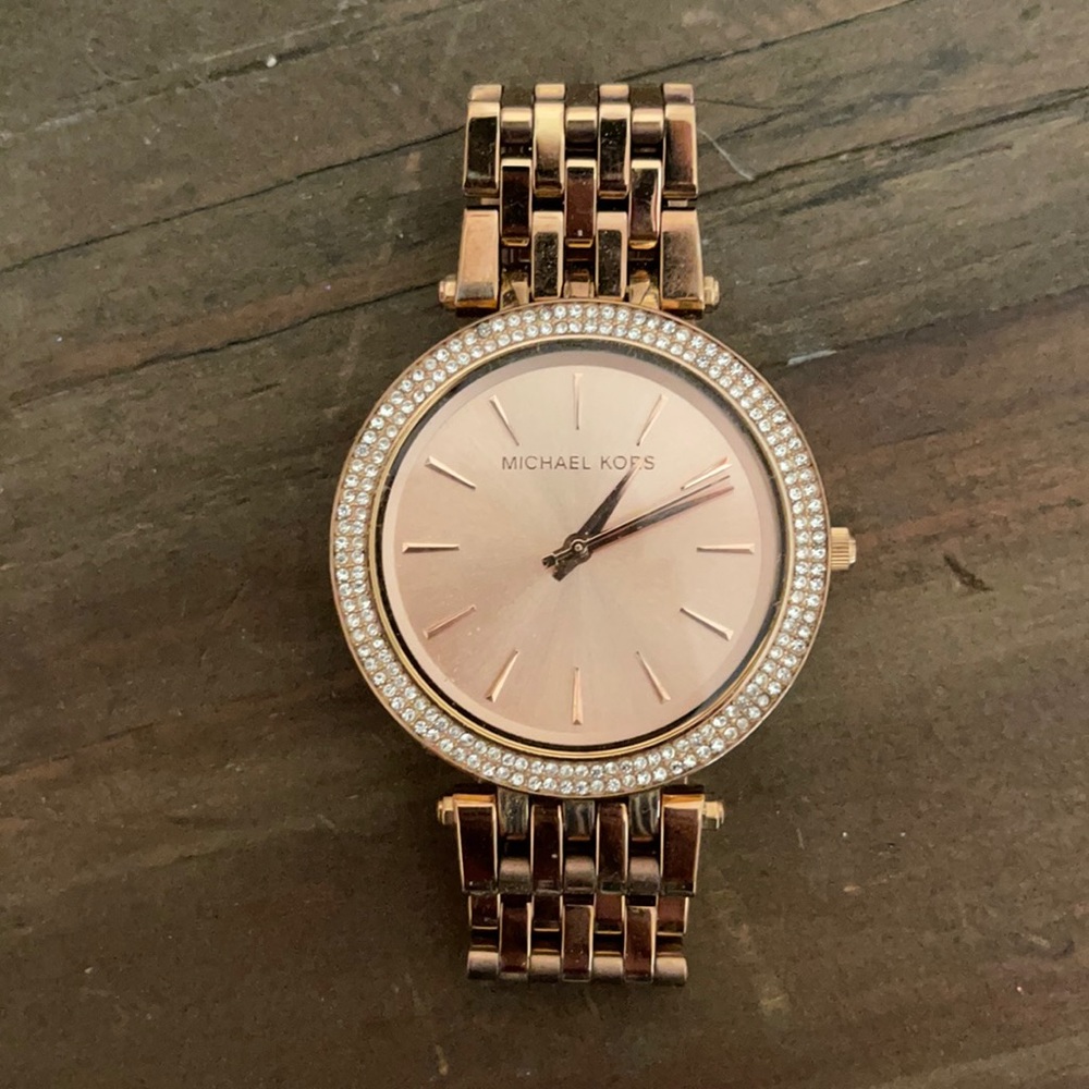 Rose gold Michael Kors darci watch